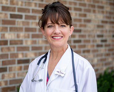 Tammy Wright, Memphis Veterinarian